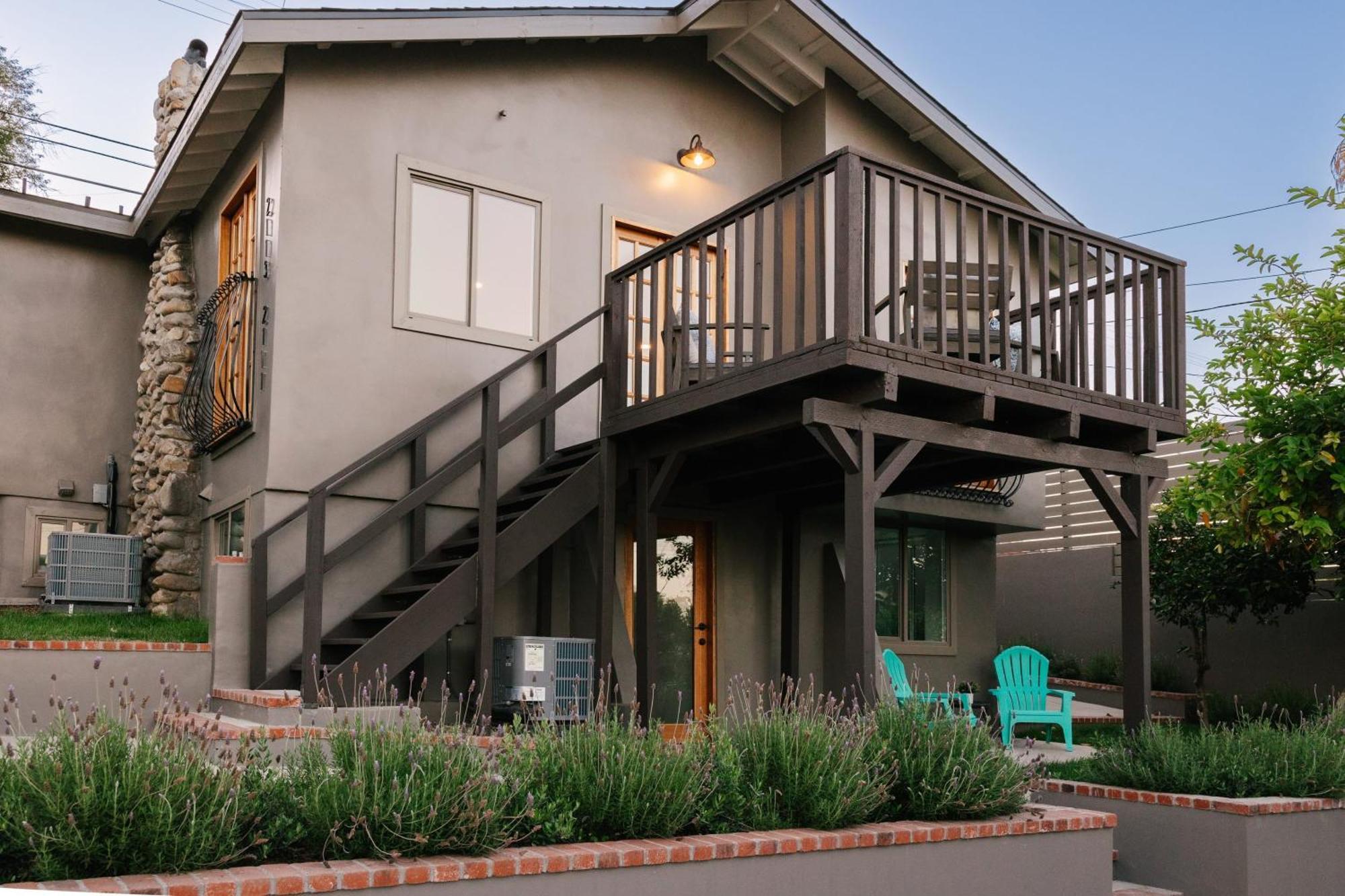 2113 Montana By Avantstay Heart Of Echo Park Balcony W Outdoor Seating *