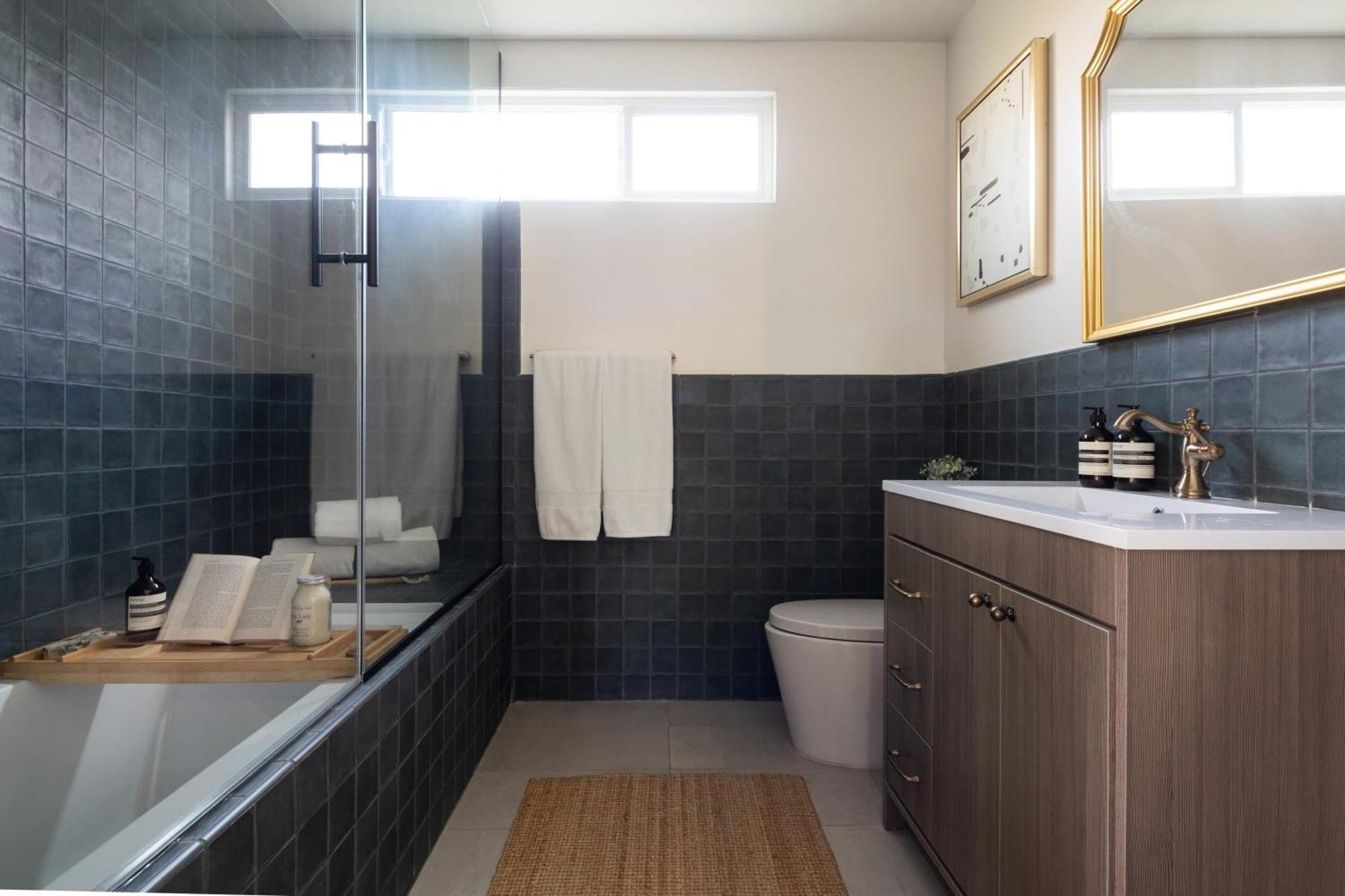 2113 Montana By Avantstay Heart Of Echo Park Balcony W Outdoor Seating Los Angeles
